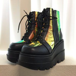 PRE LOVED - Radioactive Platform Boots BLK/8- SH265